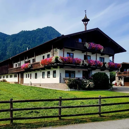 Neubauhof Çiftlik konaklama Reith im Alpbachtal